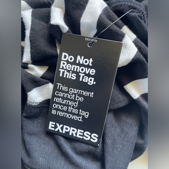 NWT Express Two Chic Ways Reversible Neckline Black & White Dress, Size Medium - Picture 8 of 9
